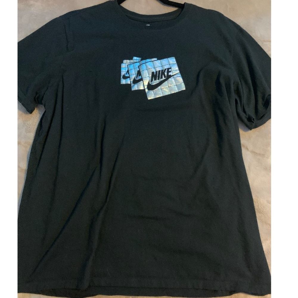 A black nike sweatshirt